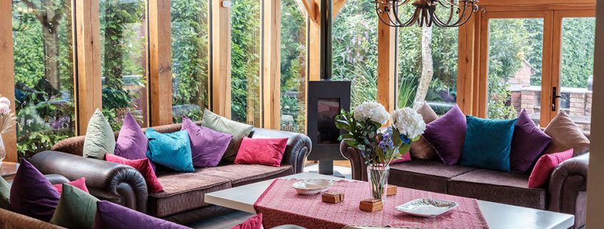Oakhouse featured
