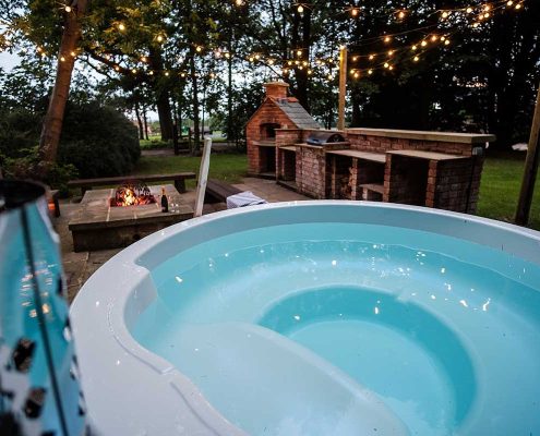 Old Stables Hot Tub